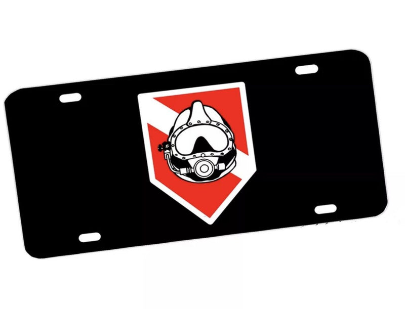 SCUBA Dive Helmet Dive Flag Diver Design Aluminum License Plate Sign